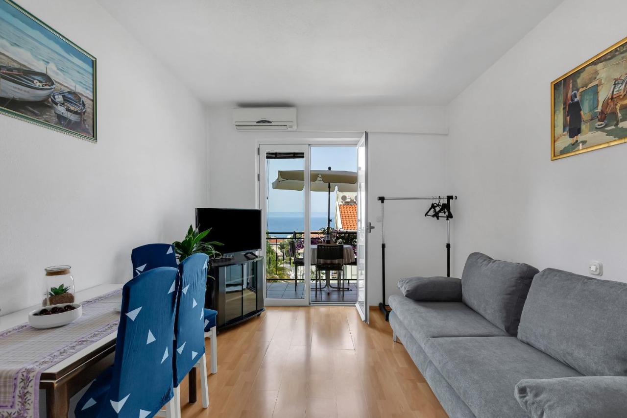 Family Apartments Leona Makarska Exterior photo